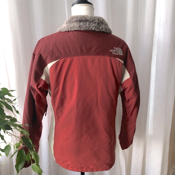 The North Face HyVent women’s parka - Picture 3 of 5